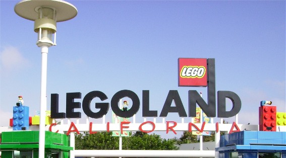 [Afbeelding: LegolandEntrance.JPG]